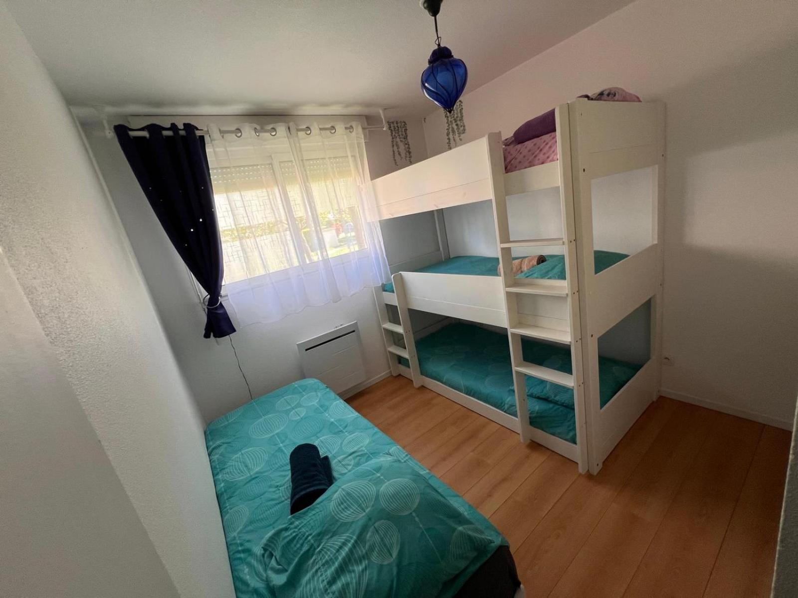 Apt Disneyland Paris 2 Chambres, Parking, Bus A 1Mn Монтеврен Екстериор снимка